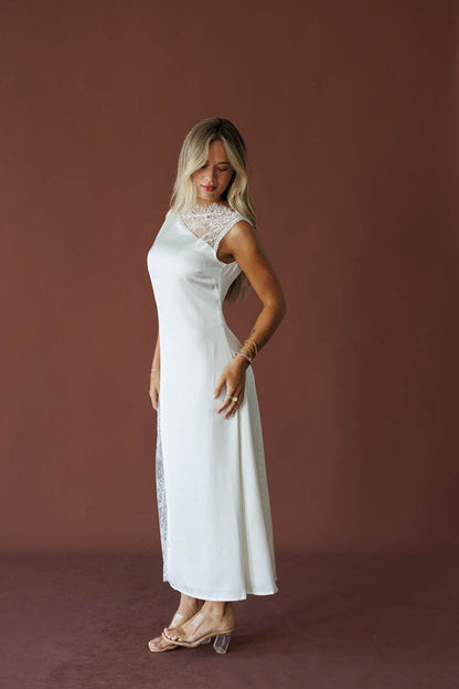 Meet Me In White Dress