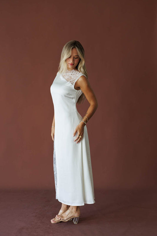Meet Me In White Dress